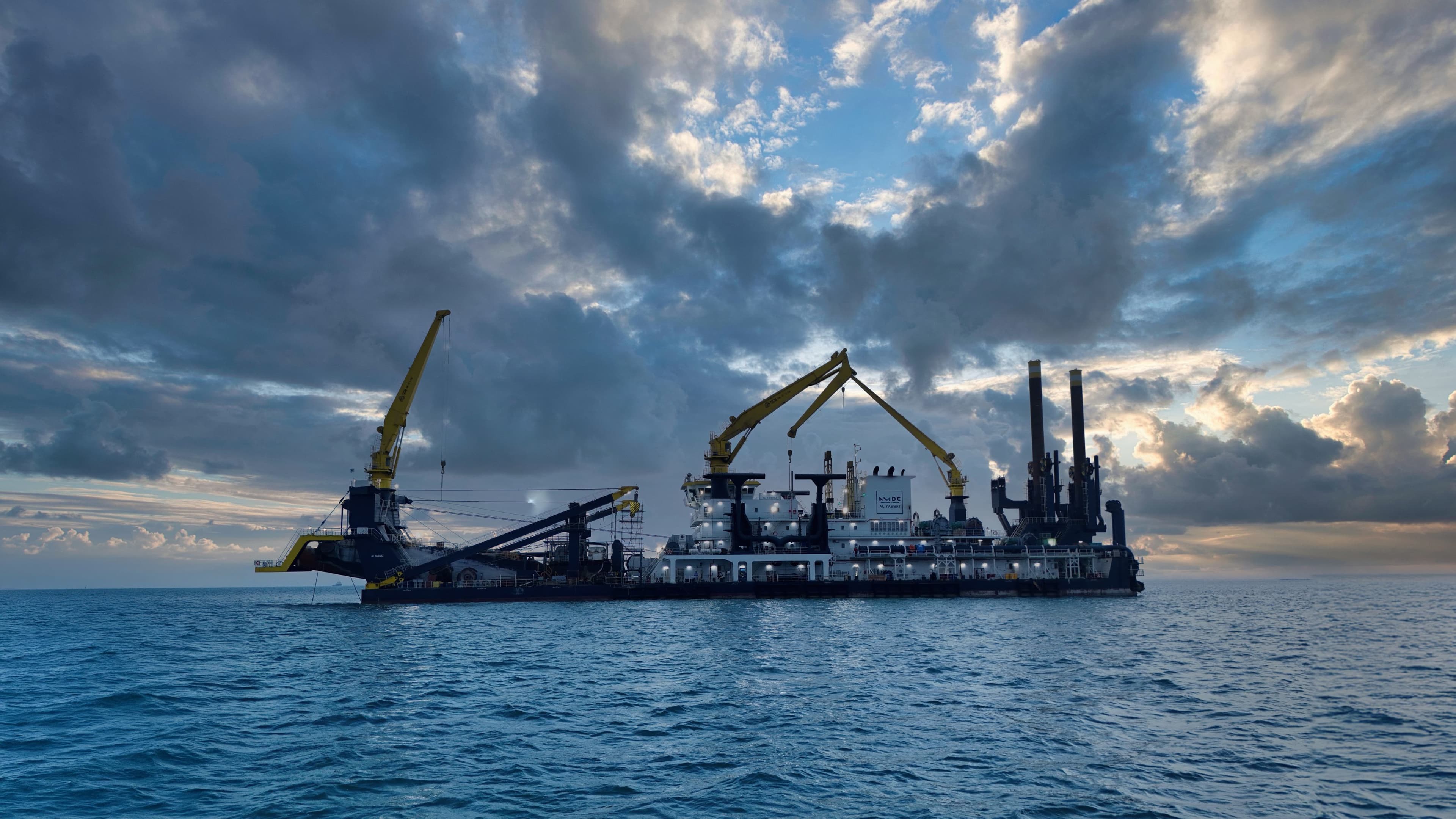 Jananah beaver dredger
