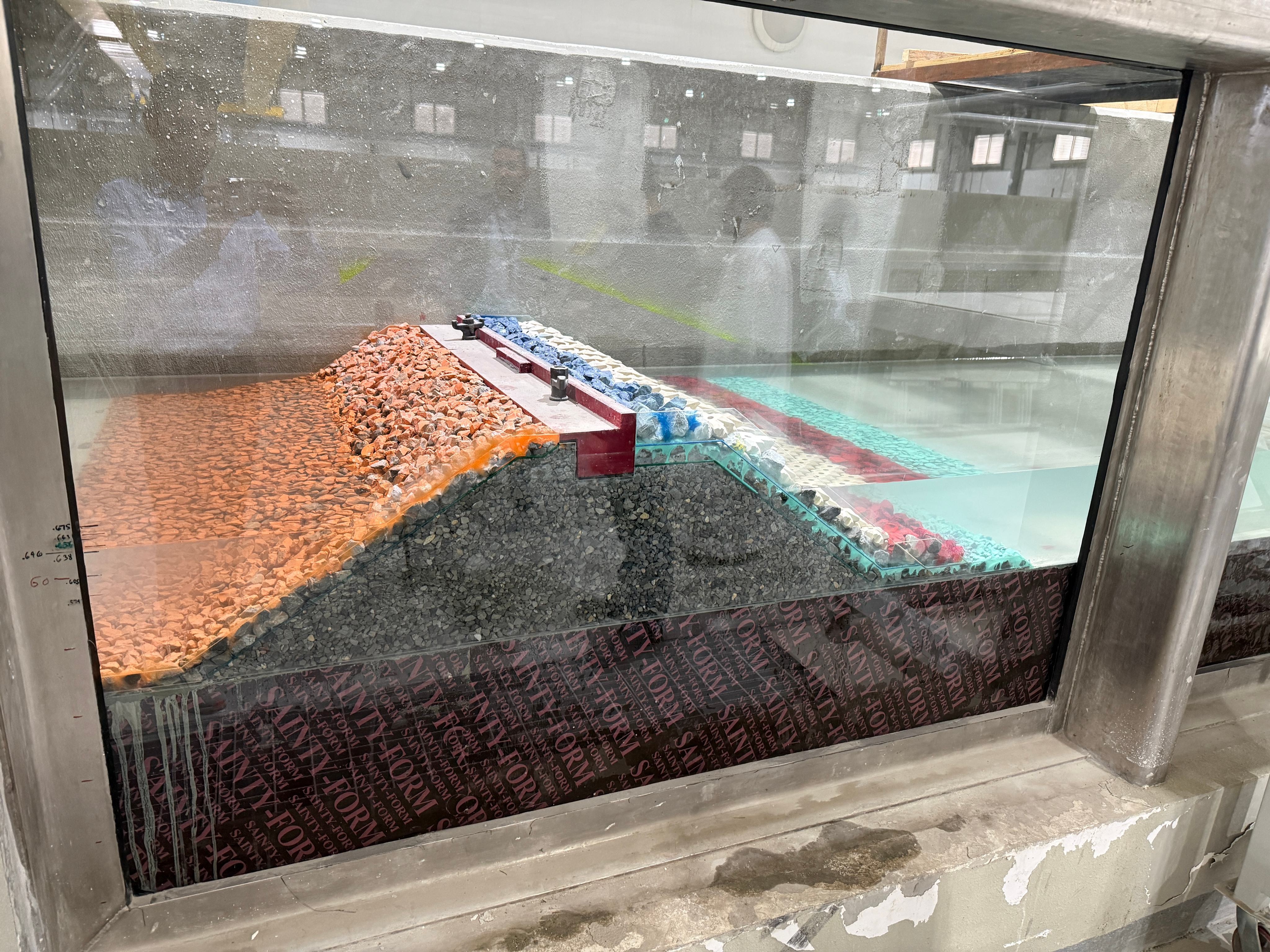 Coastal and hydrodynamic center physical model